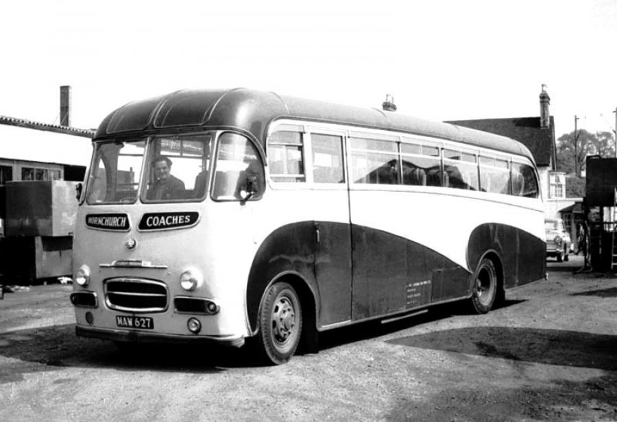  Commer Avenger III Whitson (C41F) 1955 года  (фото 1 из 1)